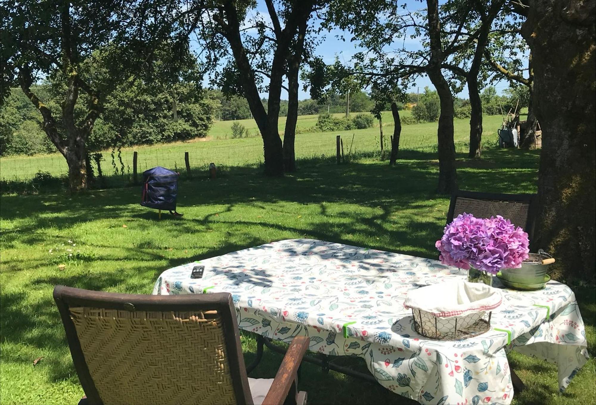 Le Petit Grange Bed & Breakfast Le Lindois Luaran gambar